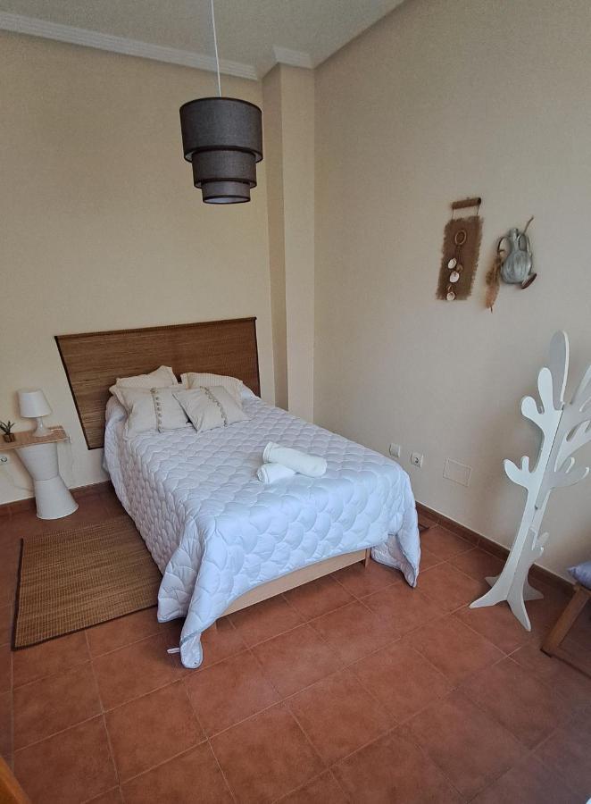 La Casa Del Cipres Villa Aldeamayor de San Martin Екстериор снимка